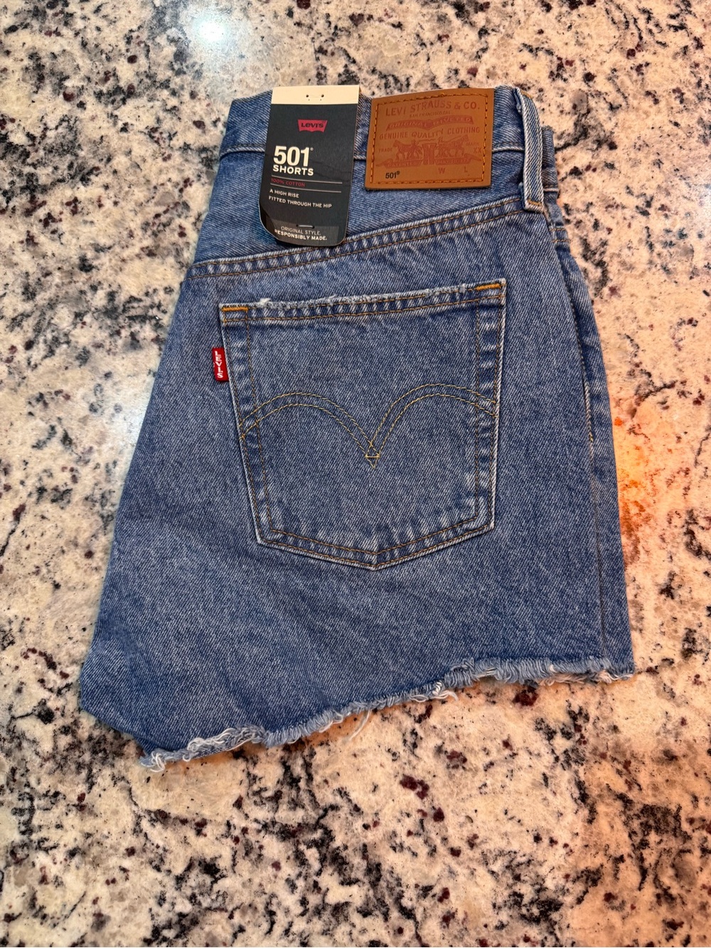 Levi’s 501 High Rise Denim Shorts Distressed Medium Wash 28 NWT